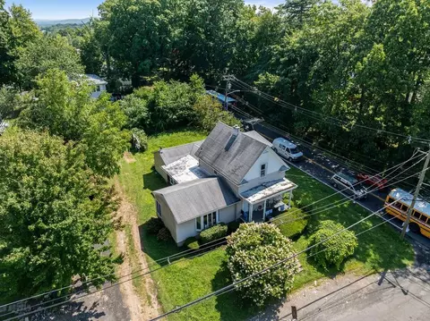 142 Fairview Ave, Ramapo, NY 10977