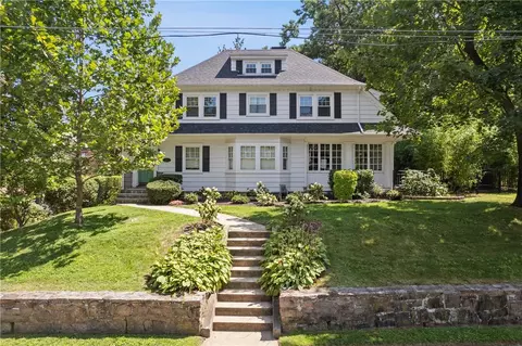 147 Lorraine Ave, Mount Vernon, NY 10553