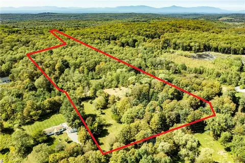 193 Decker Rd, Stanford, NY 12581