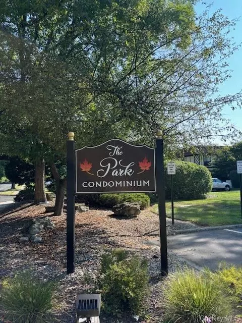 14 Skyline Dr #16, Fishkill, NY 12524