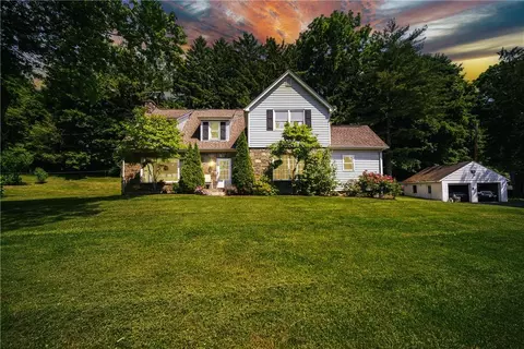 5 Franklin St, Wappinger, NY 12590