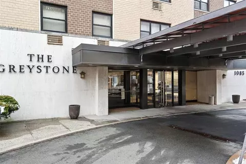 1085 Warburton Ave #819, Yonkers, NY 10701