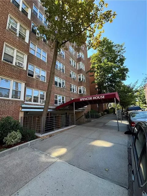 4380 Vireo Ave #6J, New York, NY 10470