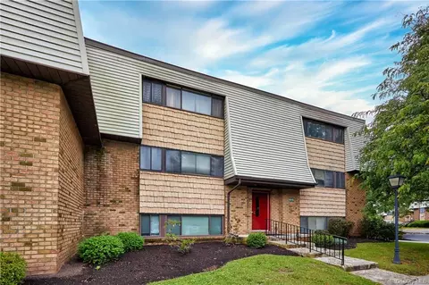20 Pierces Rd #63, Newburgh, NY 12550