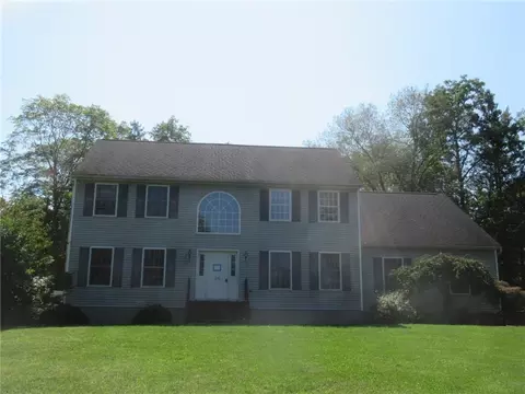 26 Wildflower Rdg, La Grange, NY 12603