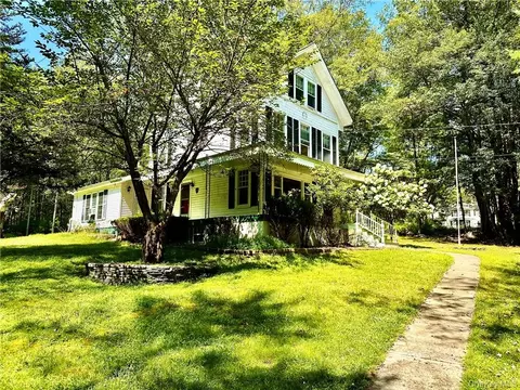 112 Eldred Yulan Rd, Highland, NY 12732