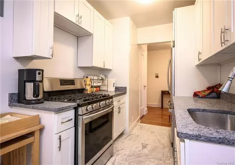 651 N Terrace Ave #1J, Mount Vernon, NY 10552