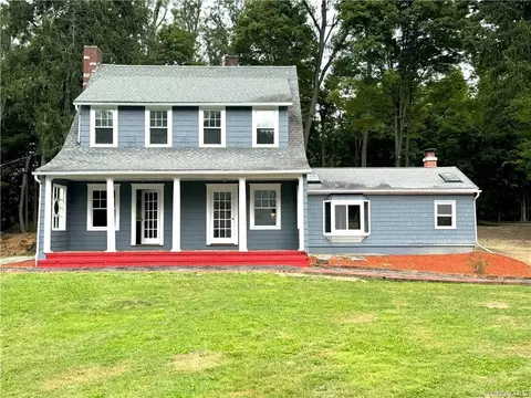 50 Fostertown Rd, Newburgh, NY 12550