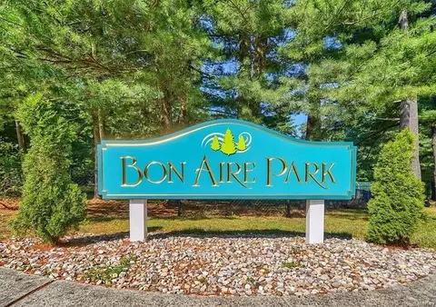 50 Milford Ln #3F, Ramapo, NY 10901