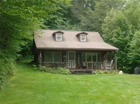477 Old O W Rd, Hancock, NY 12776