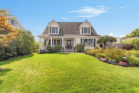 198 7th St, Cortlandt, NY 10596