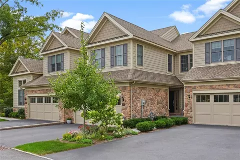 16 Bonham Ln, Cortlandt, NY 10567