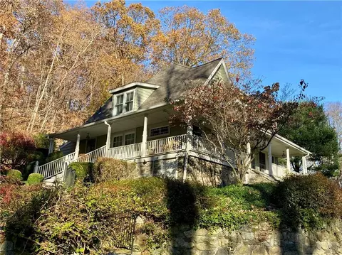 12 Old Brimstone Rd, Carmel, NY 10512