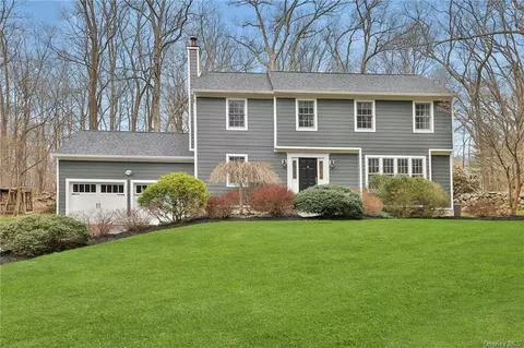 167 Main St, Lewisboro, NY 10590