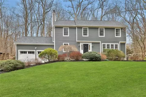 167 Main St, Lewisboro, NY 10590
