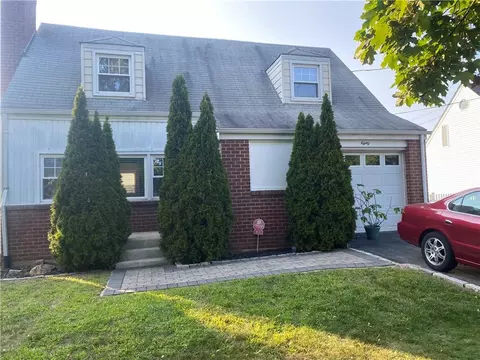 80 Howard Ave, Eastchester, NY 10709