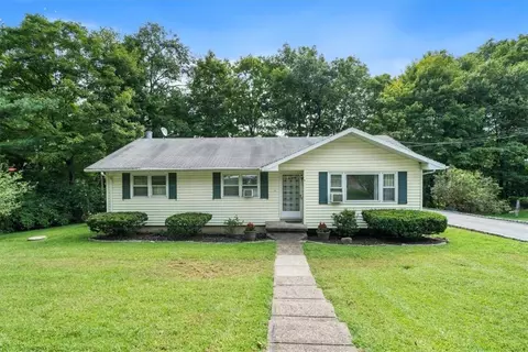 32 Boulder Ave, Ramapo, NY 10931