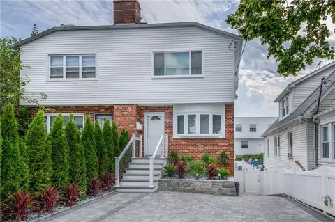 3184 Ampere Ave, New York, NY 10465