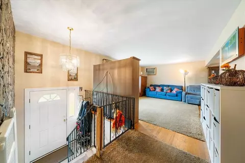10 Powers Ln, Montgomery, NY 12549