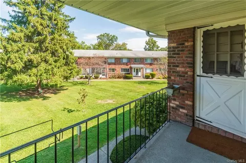 810 Blooming Grove Tpke #81, New Windsor, NY 12553