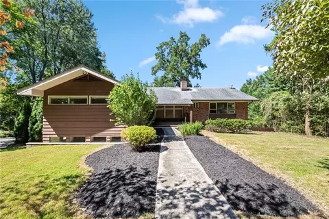 4625 Douglas Ave, New York, NY 10471