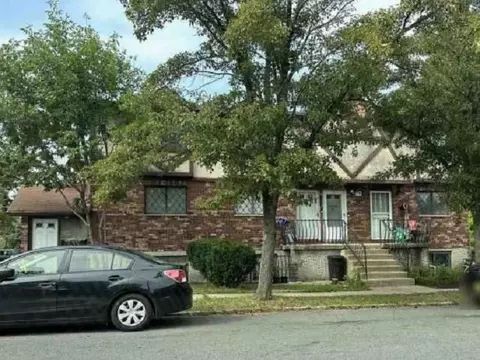 79 Pompey Ave, Staten Island, NY 10312