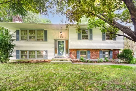 2760 Crompond Rd, Yorktown, NY 10598