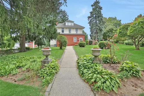 234 Vredenburgh Ave, Yonkers, NY 10704