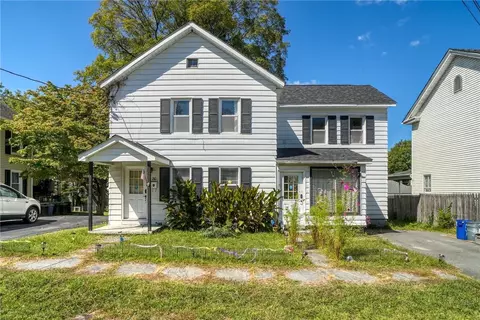 20 Bennett St, Port Jervis, NY 12771