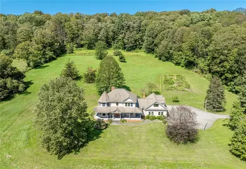261 Skidmore Rd, La Grange, NY 12569