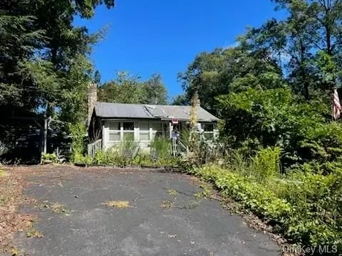 37 Hubshop Rd, Chester, NY 10918
