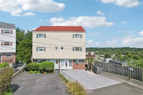 81 Elissa Ln, Yonkers, NY 10710
