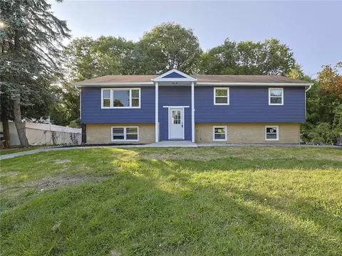 62 Delaware Rd, Newburgh, NY 12550