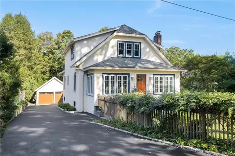 35 Sunrise Ave, Katonah, NY 10536