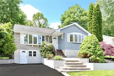 91 Capt Shankey Dr, Haverstraw, NY 10923