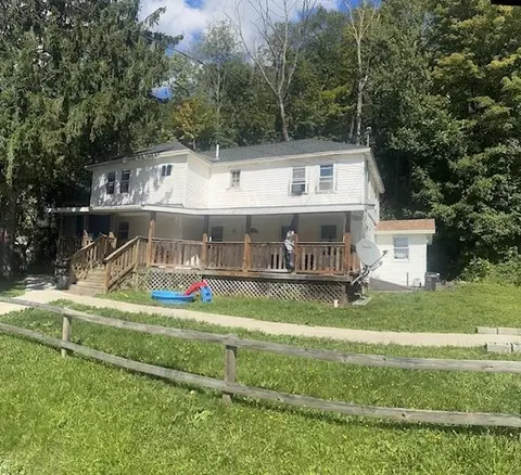 592 Old Route 17, Rockland, NY 12758