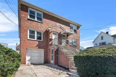 4 Hyatt Ave, Yonkers, NY 10704