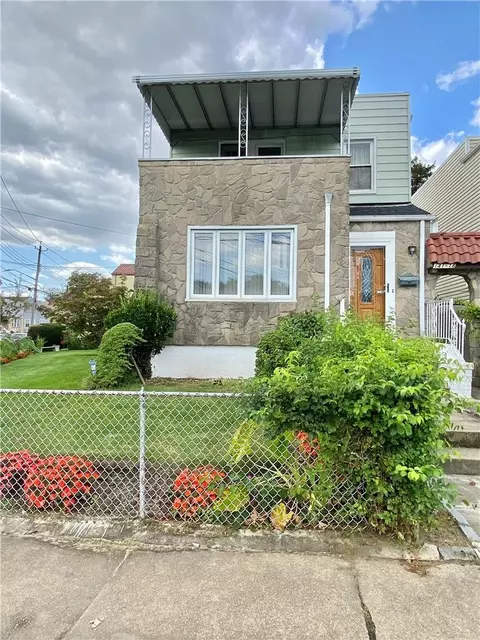 14118 230th Pl, New York, NY 11413