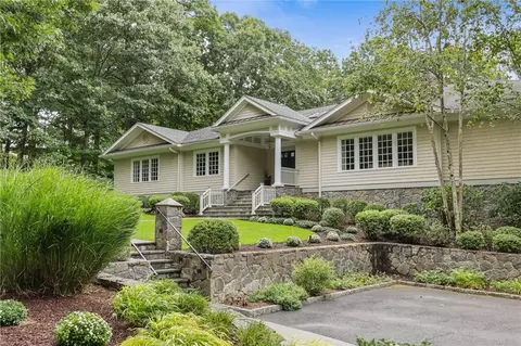 165 Polly Park Rd, Rye, NY 10580