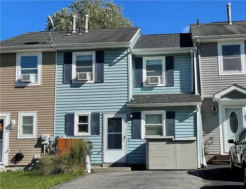 127 Blake Rd, Maybrook, NY 12543