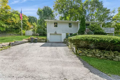 37 Beechmont Rd, Kent, NY 10512