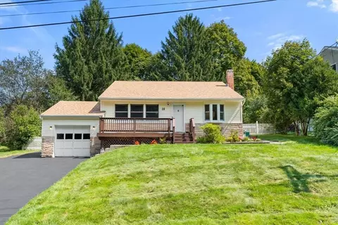 16 Barnett Rd W, Monroe, NY 10950