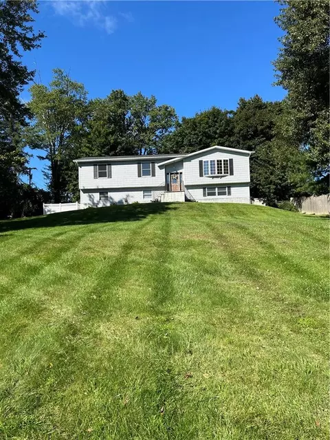 33 Horton Rd, Kent, NY 10512