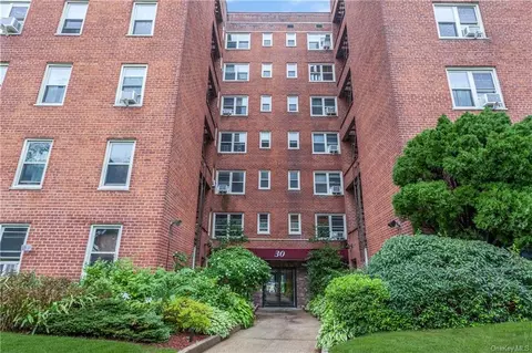 30 Broadway #5C, White Plains, NY 10601