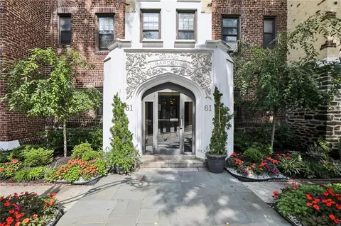 61 W Grand St #1C, Mount Vernon, NY 10552