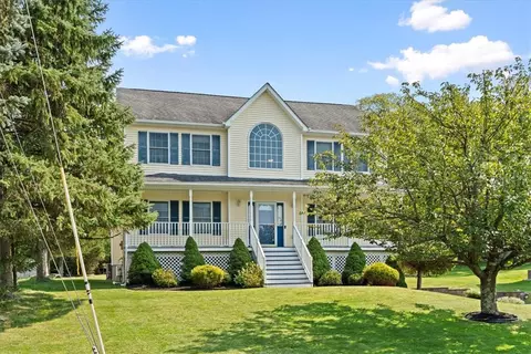 34 Mcgarrah Rd, Monroe, NY 10950