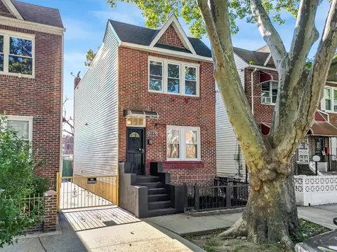 4329 De Reimer Ave, New York, NY 10466