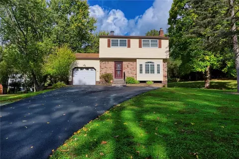 223 Jessup Rd, Florida, NY 10921