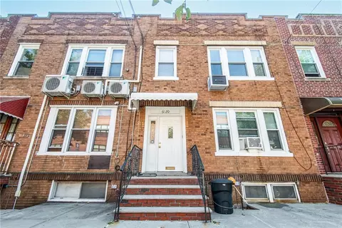 6120 Grand Ave, New York, NY 11378