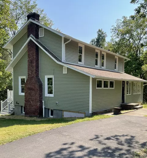 14 Waters Pvt Dr, Marbletown, NY 12484